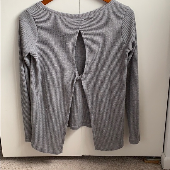 American Eagle Sweater - Picture 2 of 3